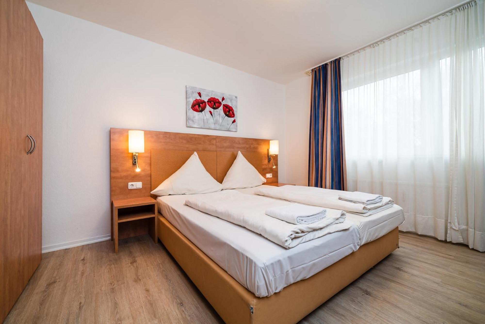 G & L Hotel Dortmund Esterno foto
