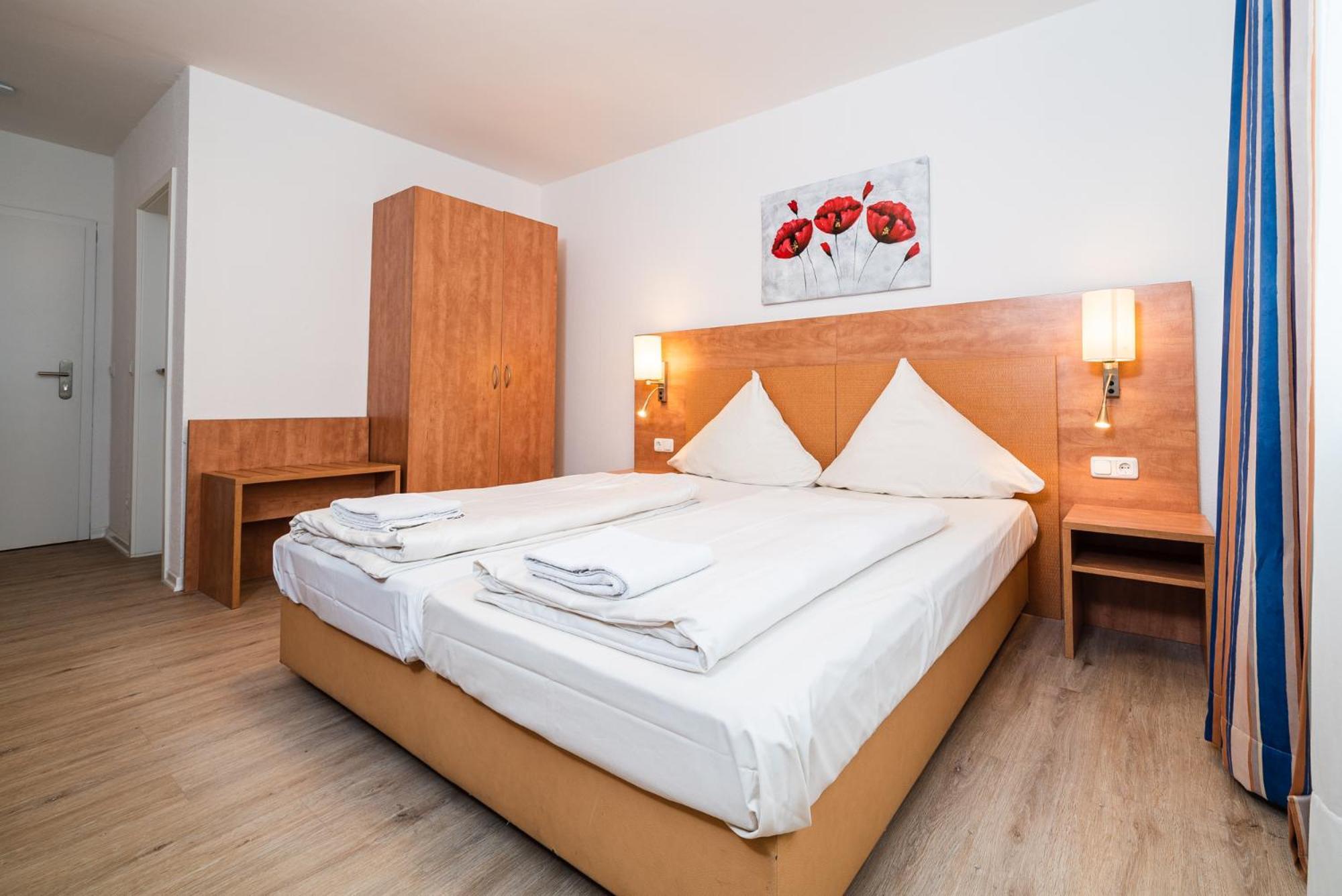 G & L Hotel Dortmund Esterno foto