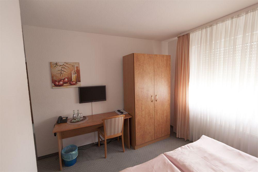 G & L Hotel Dortmund Esterno foto